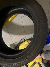 2 gomme 235 50 R18 101V