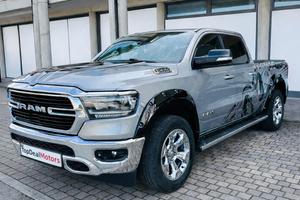 Dodge RAM 1500 5.7 V8 HEMI Big Horn autocarro
