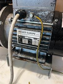 ELETTROPOMPA PER VASCA O PISCINA