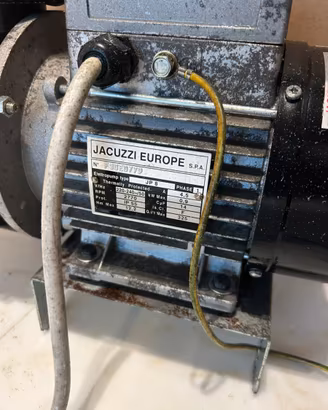 ELETTROPOMPA PER VASCA O PISCINA