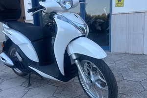 Honda SH Mode 125 sh125 usato garantito in HFP MOT