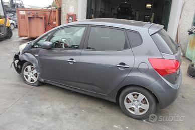 KIA VENGA 1.4 D 66KW 6M 5P (2011) RICAMBIO USATO