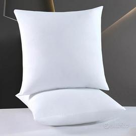 NUOVO Set di 2 Cuscini per Divano 50×50cm Lavabile