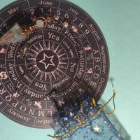 pendolo esoterico con tavola 