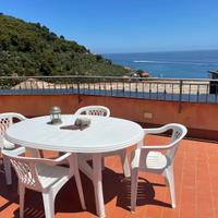 Cervo Casa con terrazzo vista mare Pasqua