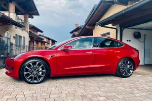 Tesla Model 3 dual motor long range