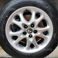 Cerchi in lega Alfa Romeo R15