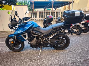 TRIUMPH TIGER 800 XRT