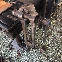 antica morsa da fabbro