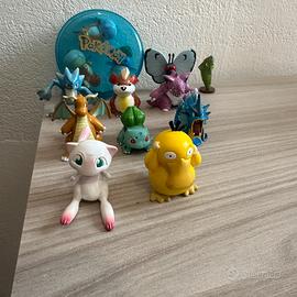 Action figure statuine timbri Pokemon