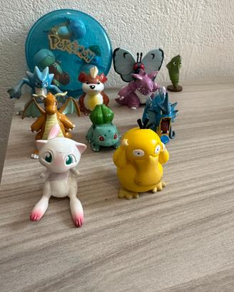 Action figure statuine timbri Pokemon