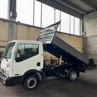 Nissan cabstar 2015 ribaltabile 2015