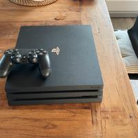 Ps4 pro 1TB + 2 giochi