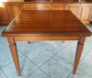 Tavolo legno noce