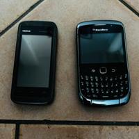 Lotto Telefoni Vintage: Nokia 5800 + BlackBerry