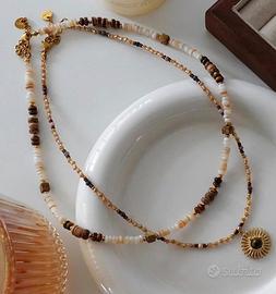 Collana con pietre naturali