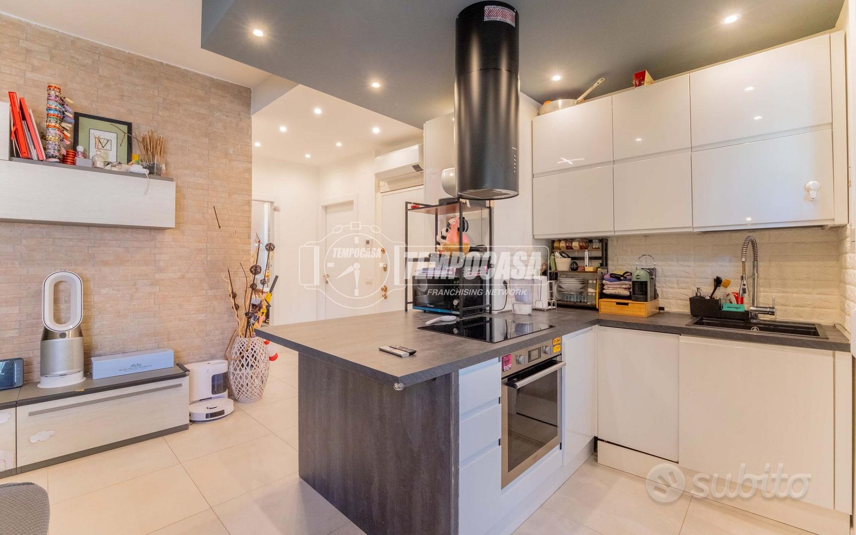 Apartment in Milano, Quartiere Ca' Granda Sud, Municipio 9 - Vista 2