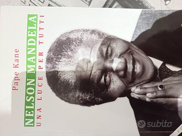 Libro: Nelson Mandela - una luce per tutti-