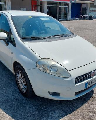 Grande Punto 1.3 mjet cambio automatico 