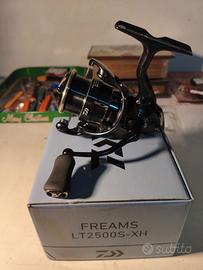 Mulinello Daiwa Freams LT 26 2500 S-XH