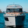 manara-775-pilothouse-pleasure