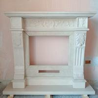 camino in marmo scolpito 