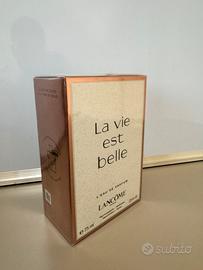 La Vie Est Belle Lancome