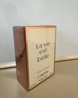 La Vie Est Belle Lancome