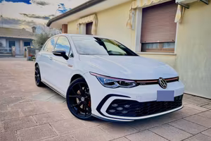 VOLKSWAGEN GOLF 8 GTi