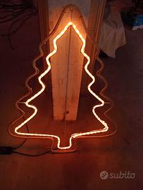 Albero di natale luminoso da esterno