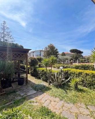 Castiglioncello, con giardino, 600 m dal mare