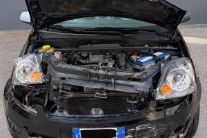 Ford Fiesta 5 - INCIDENTATA (motore perfetto)