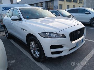 Jaguar F-Pace 2.0 D 180 CV AWD aut.Prestige PER CO