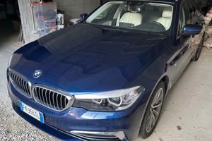 Bmw serie 5 520d touring Luxury automatica