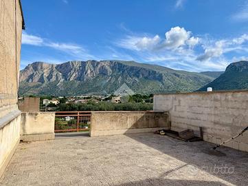 5 LOCALI A TERRASINI