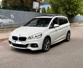 BMW 220d xDrive 7 posti M-Sport