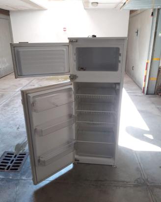 Frigo da incasso