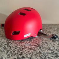 Casco per pattini roller, bici, monopattini