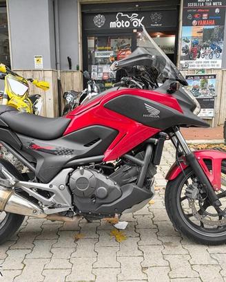 Honda nc750 x 2015