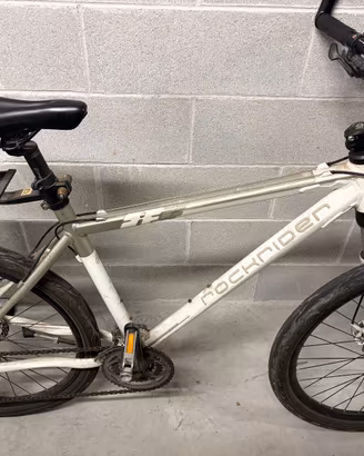 MTB custom con freni a disco Rockrider 8.1