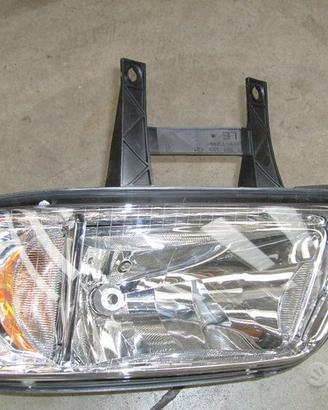 Fanali anteriori transporter T5/AUDI
