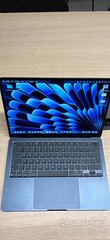 Macbook Air M4 2025