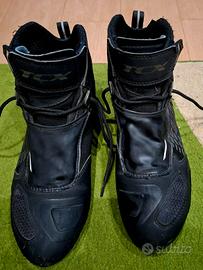 R04D WP SCARPE MOTO

