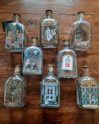 Set Holmegaard 8 bottiglie liquore natalizie 
