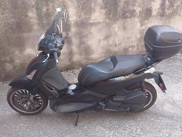 Piaggio Beverly 300 i.e. POLICE