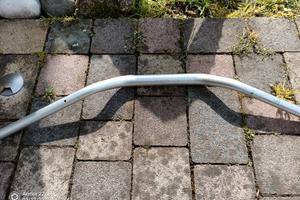 manubrio e pedane post Triumph Speed triple 2008