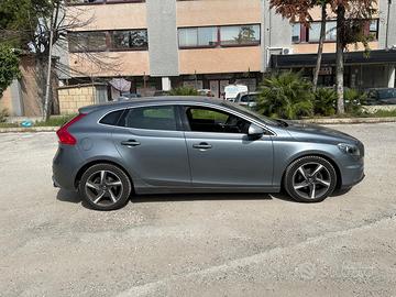 Volvo V40 1.6 D2 115 CV R-DESIGN, 05/2015, 1