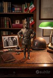 Statuetta Benito Mussolini in uniforme – scultura
