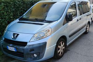 Monovolume Peugeot Expert  8 Posti