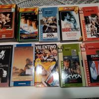 39 vhs e  un cofanetto completa di Stanlio e Ollio